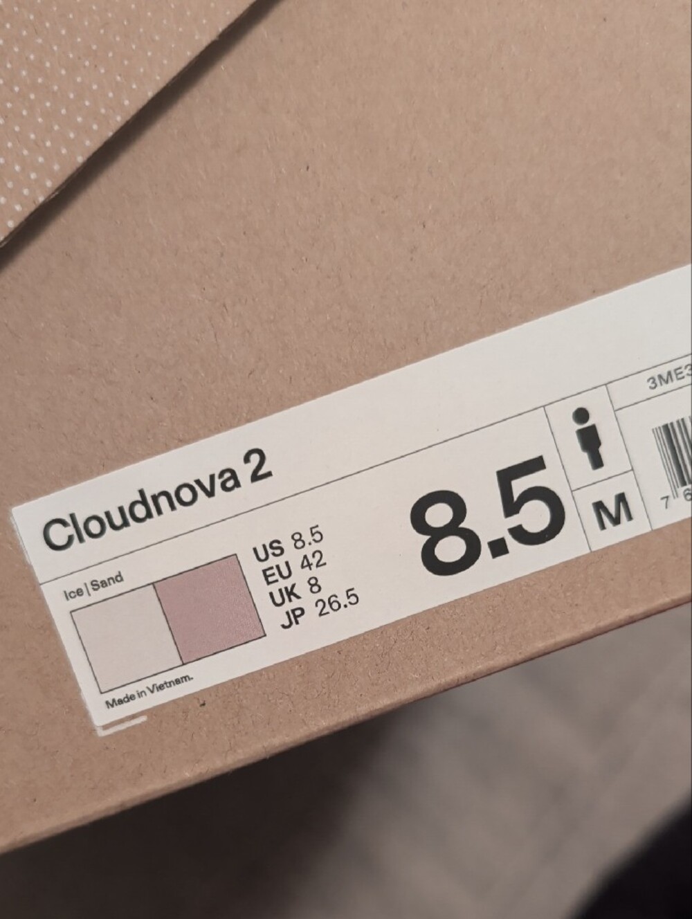 NWT Men's 8.5 On Cloud Cloudnova 2 Ice|Sand - Picture 2 of 2